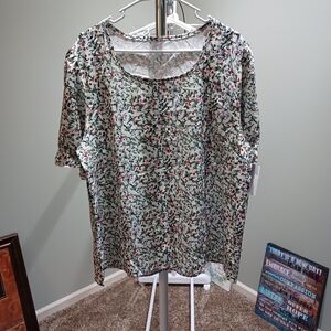 #502 NWT Women's Plus Blouse